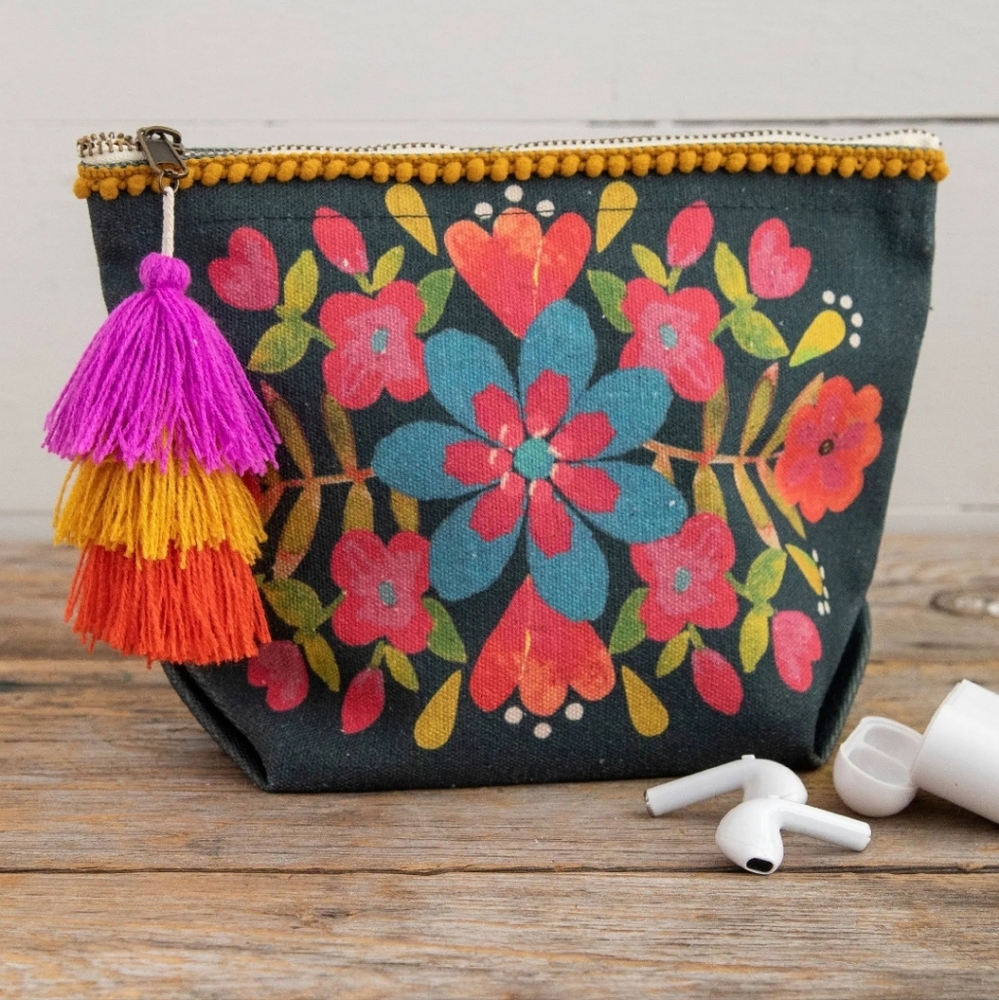 NWT "The Natural Life"  canvas zip pouch